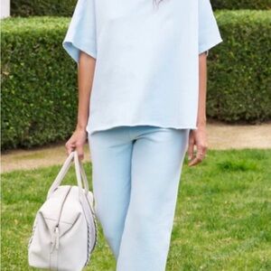 Frank and Eileen light blue travel set Top & Bottom in box